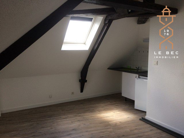 Bien: LOCATION  STUDIO CENTRE VANNES