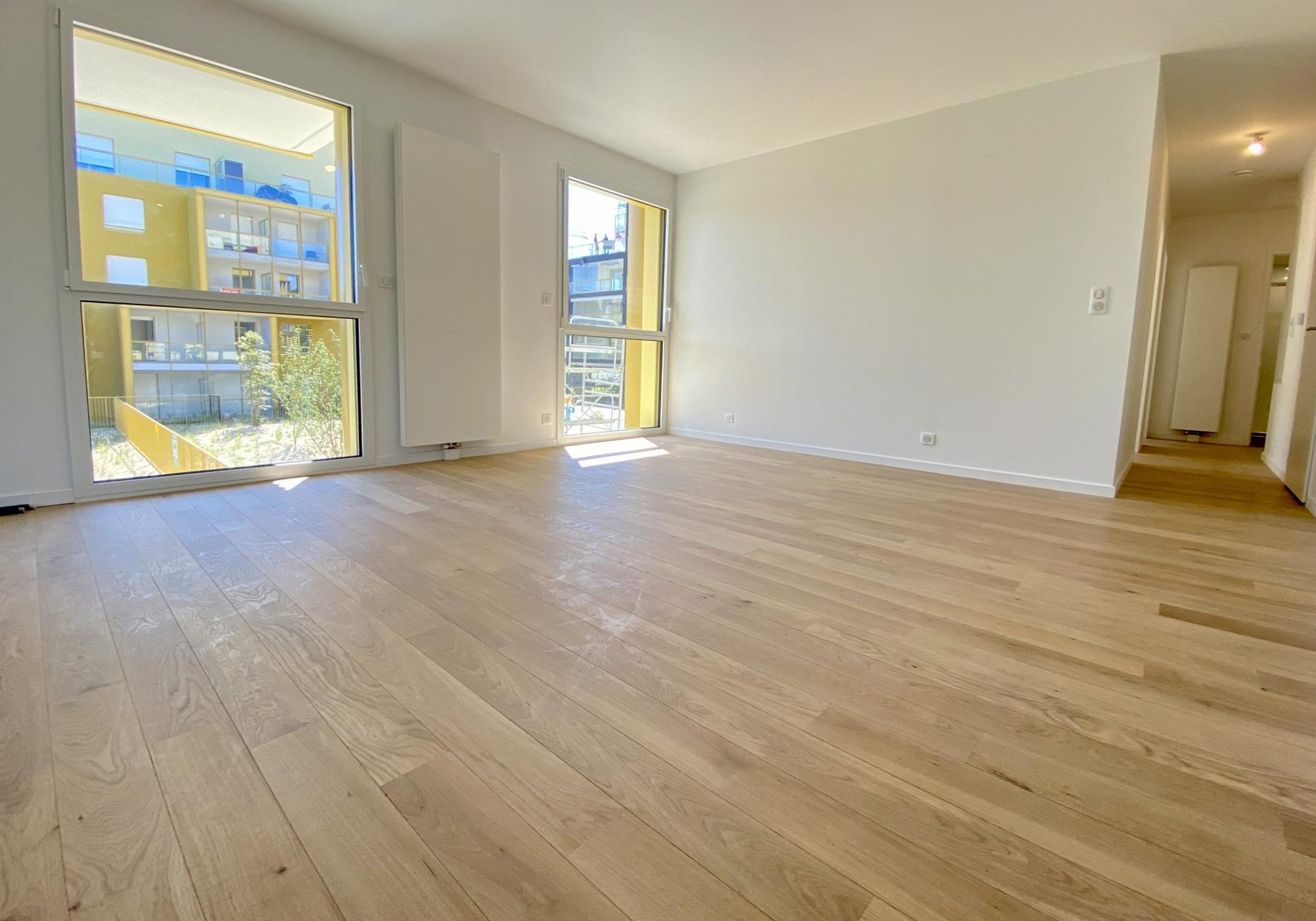 Bien: A LOUER APPARTEMENT T3 VANNES PORT