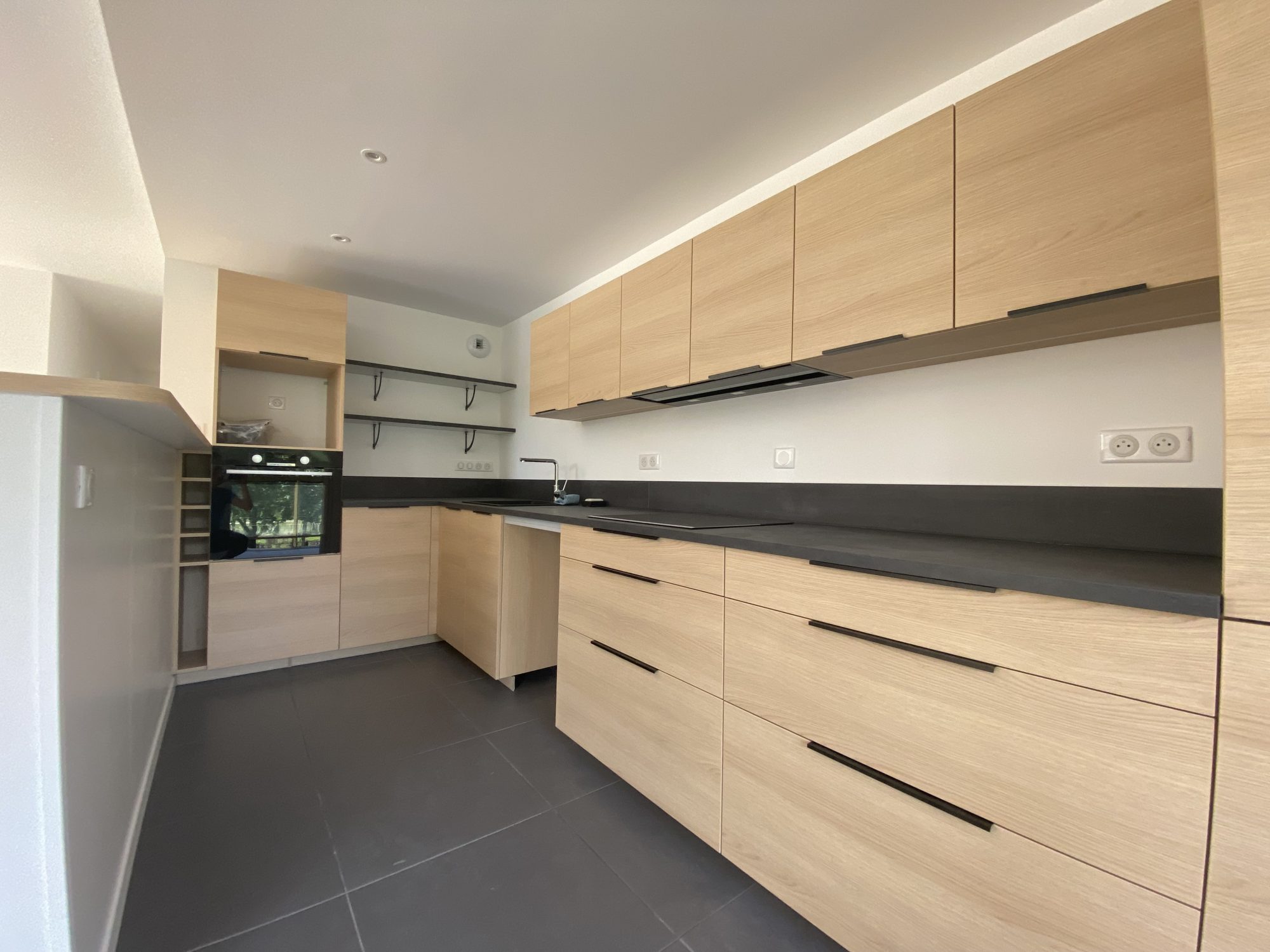 Bien: A LOUER APPARTEMENT T3 VANNES PORT