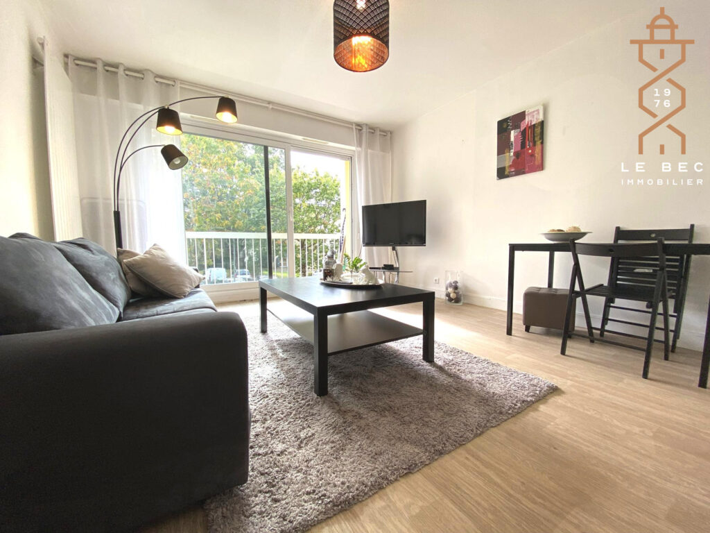 Bien: A LOUER T2  QUARTIER LA MADELEINE A VANNES