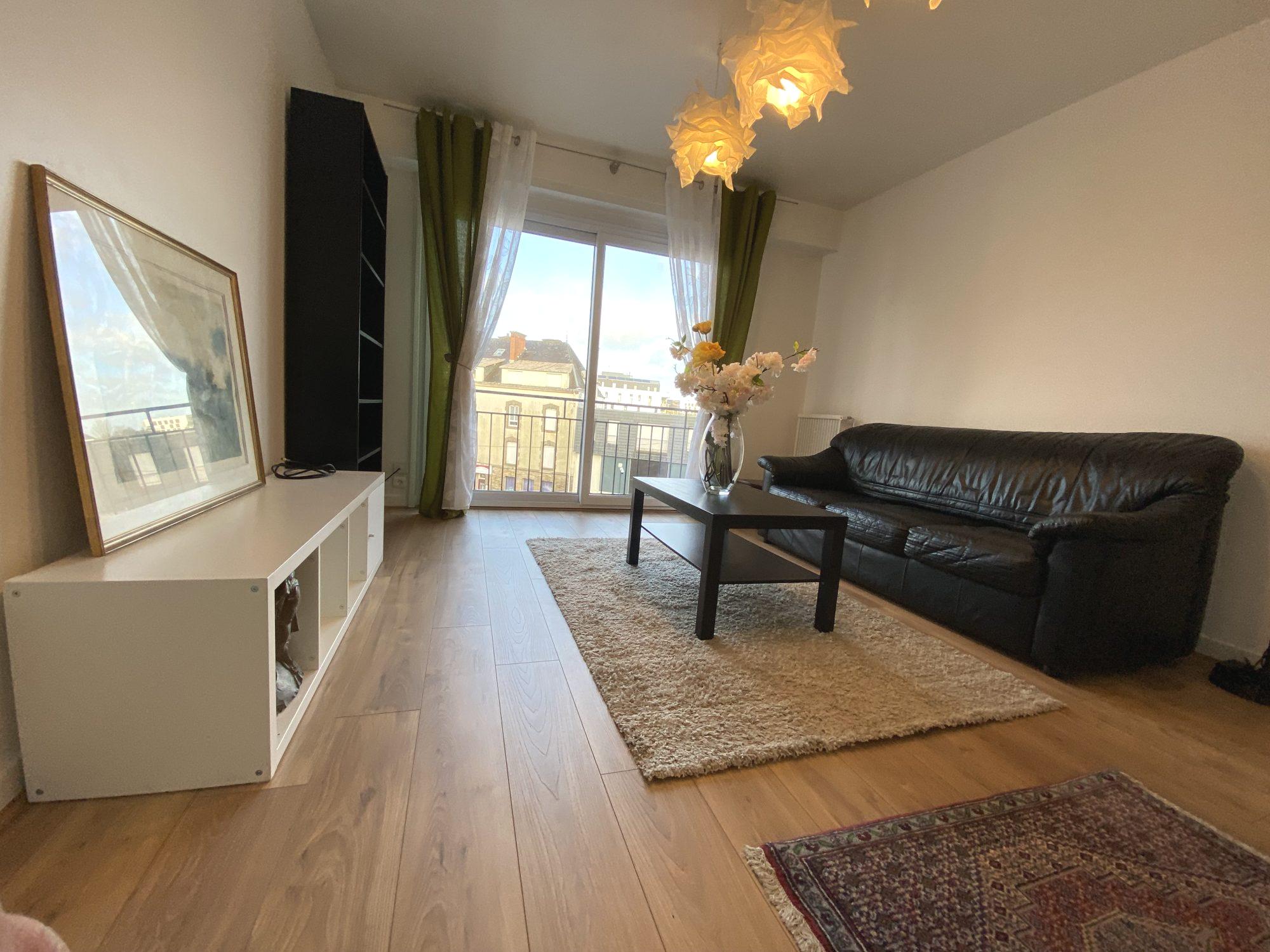 Bien: A LOUER Appartement meublé 53m² VANNES centre ville