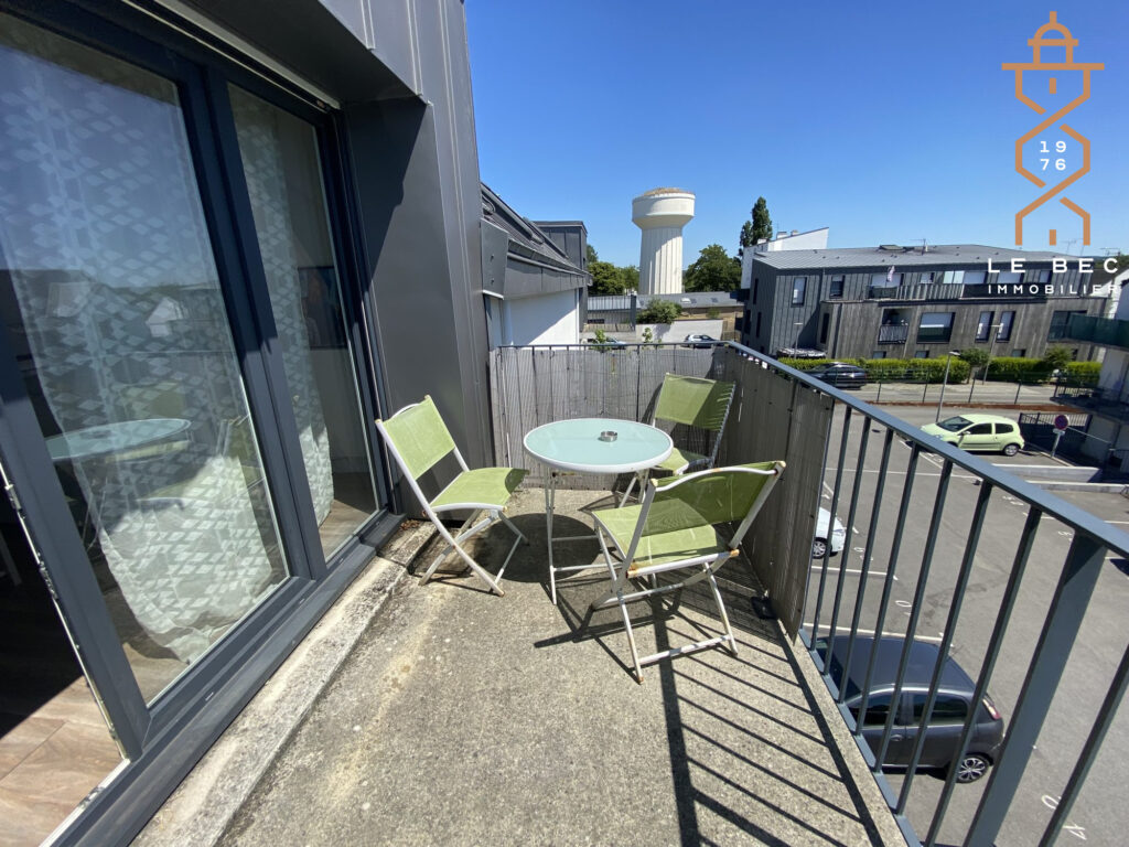 Bien: A louer appartement T3 meublé Vannes