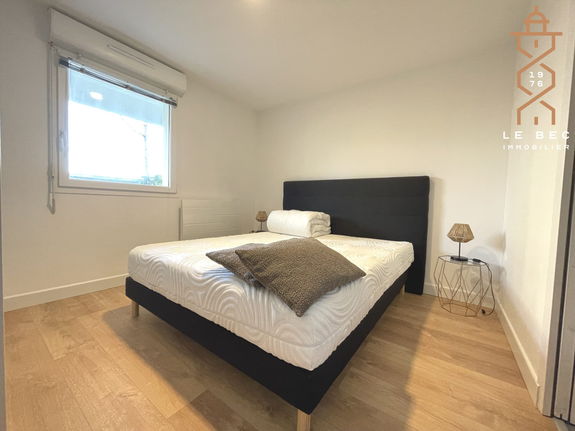 Bien: Location T2 Meublé Vannes ouest