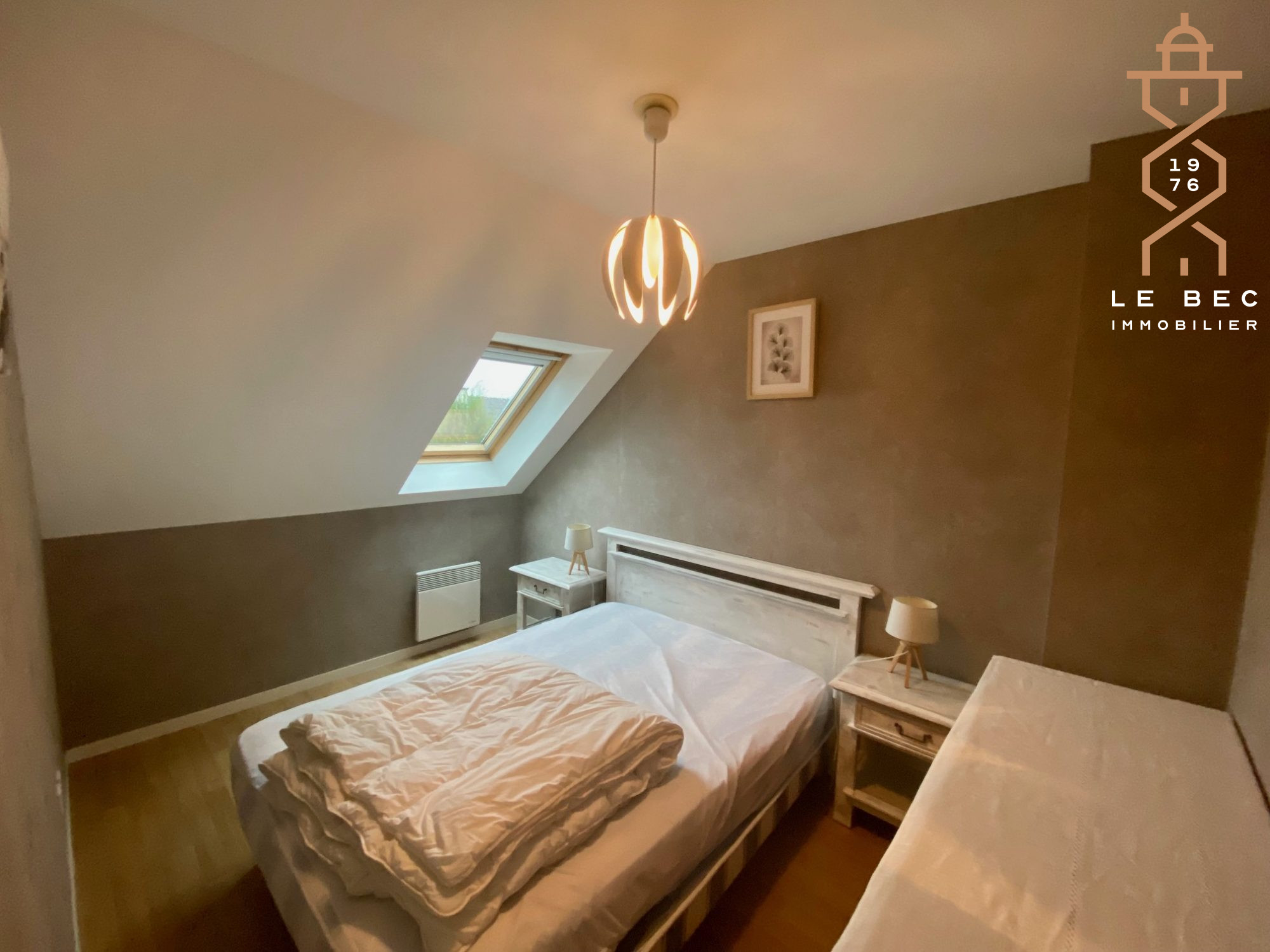 Bien: A louer T2 meublé VANNES