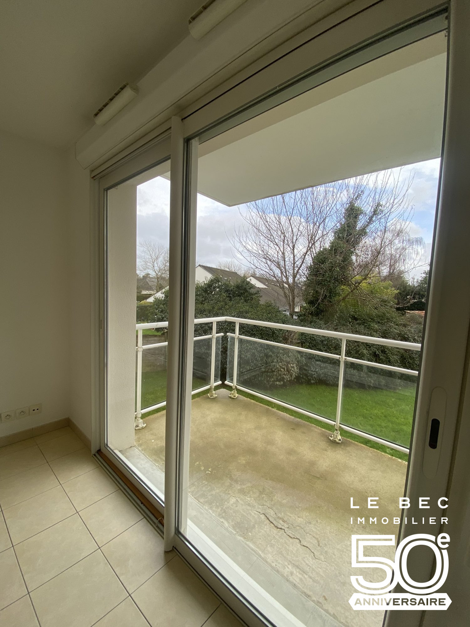 Bien: A louer Appartement T2 PLESCOP