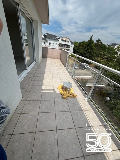 Bien: A louer appartement T3 VANNES