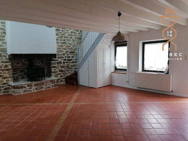 Bien: A LOUER MAISON 2 CHAMBRES SENE