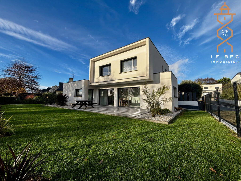 Bien: Location maison 4 chambres THEIX