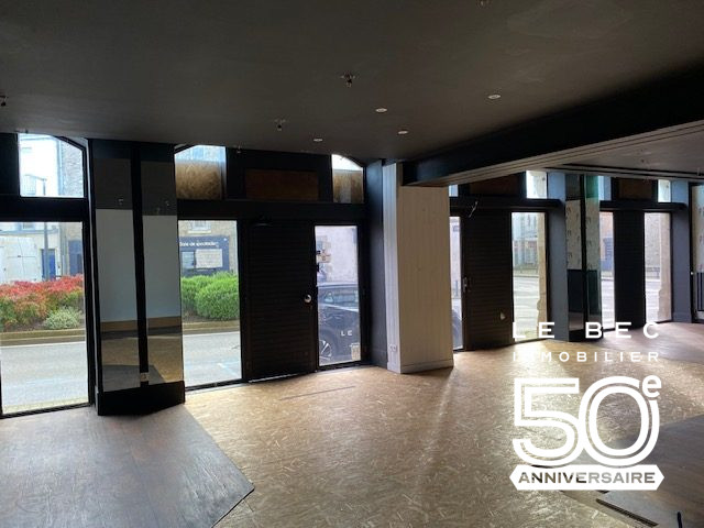 Bien: Centre-ville de Vannes, quartier Préfecture, local à usage de commerce ou bureaux
