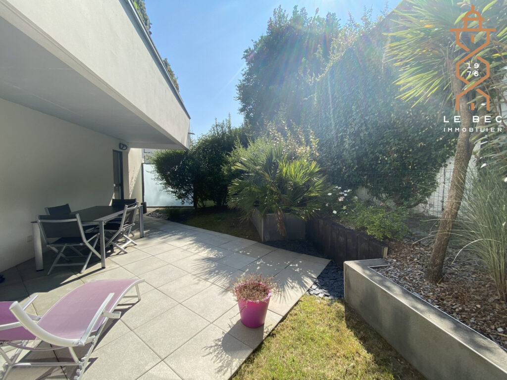 Bien: Appartement avec terrasse et jardin à Vannes