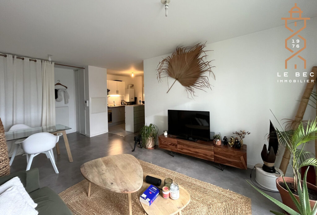 Bien: Appartement type 3 à Vendre sur SAINT-AVE