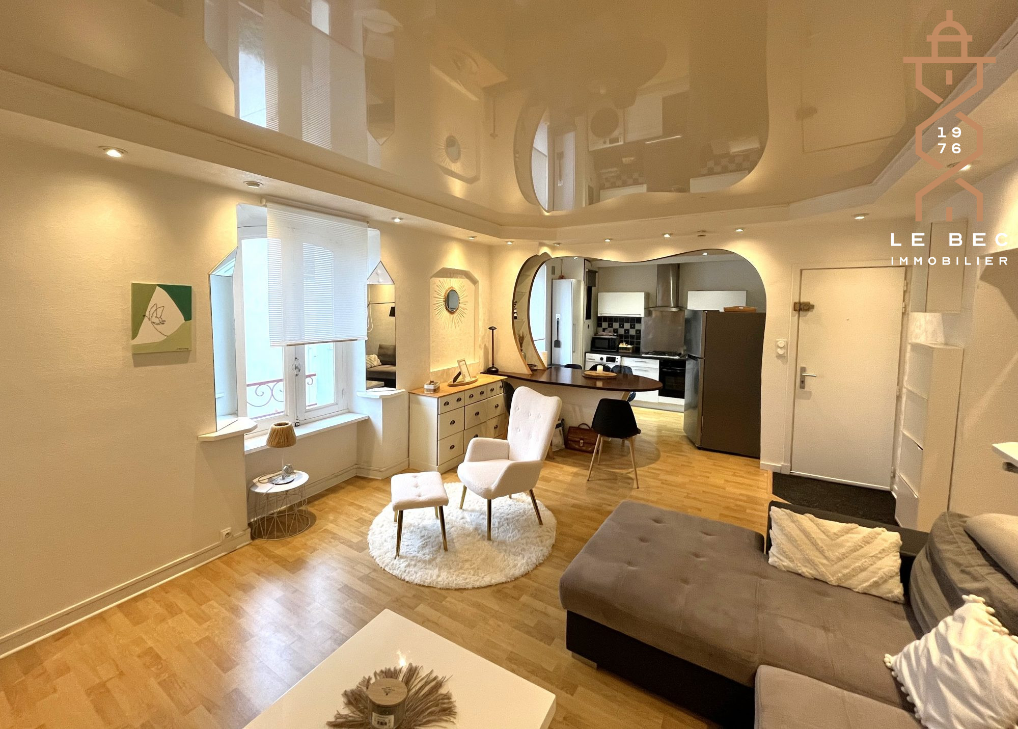 Bien: Charmant type 2 à Vendre en centre ville de VANNES