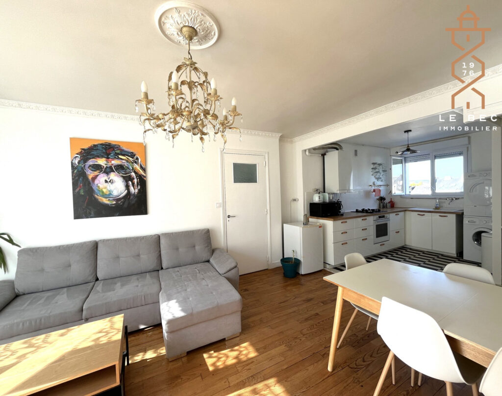 Bien: Appartement 3 chambres à vendre au centre ville de VANNES