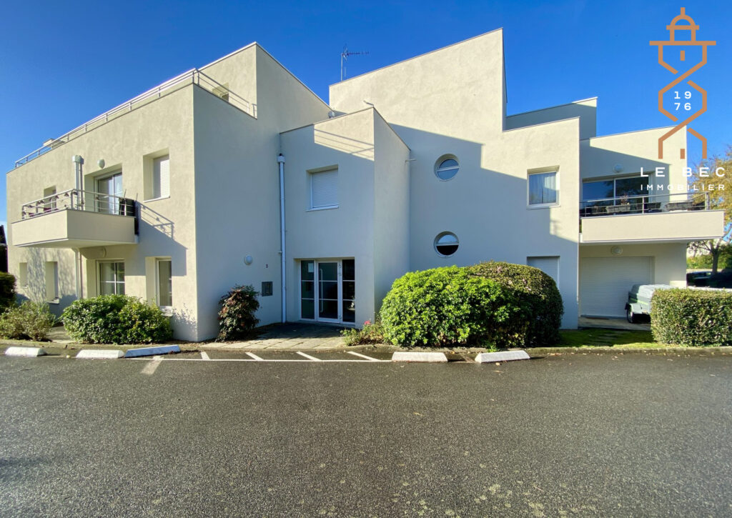 Bien: Appartement type 1 à Vendre à VANNES