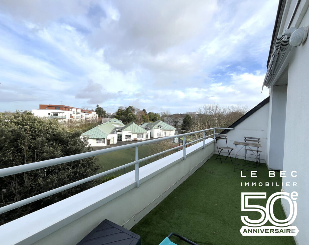 Bien: Appartement T3 dernier étage à Vendre - VANNES