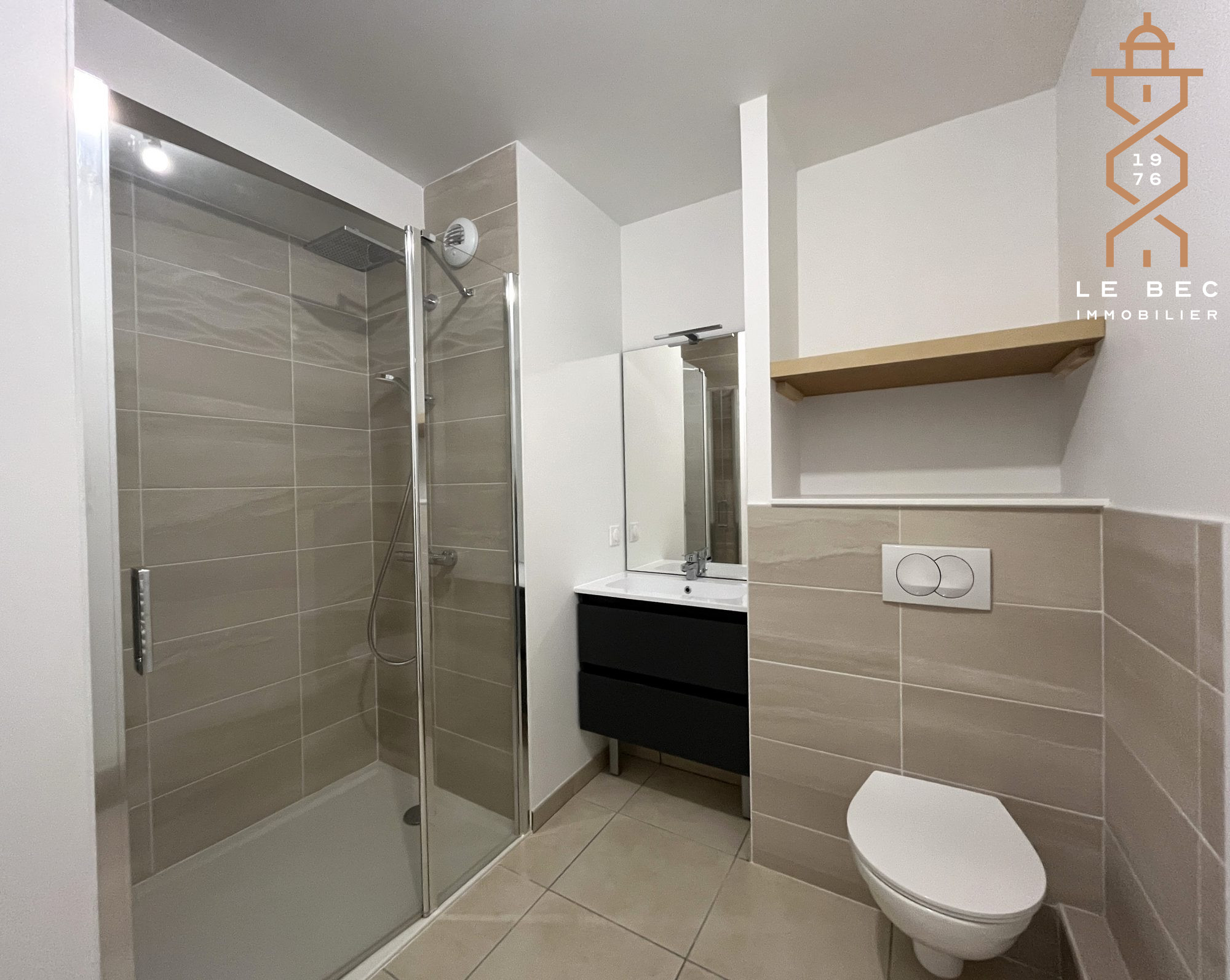 Bien: Appartement T2 récent avec terrasse à Vendre - VANNES