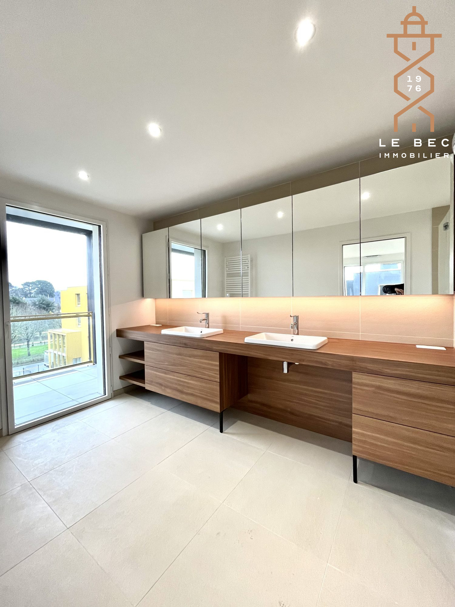 Bien: Appartement d'exception sur le port de VANNES !