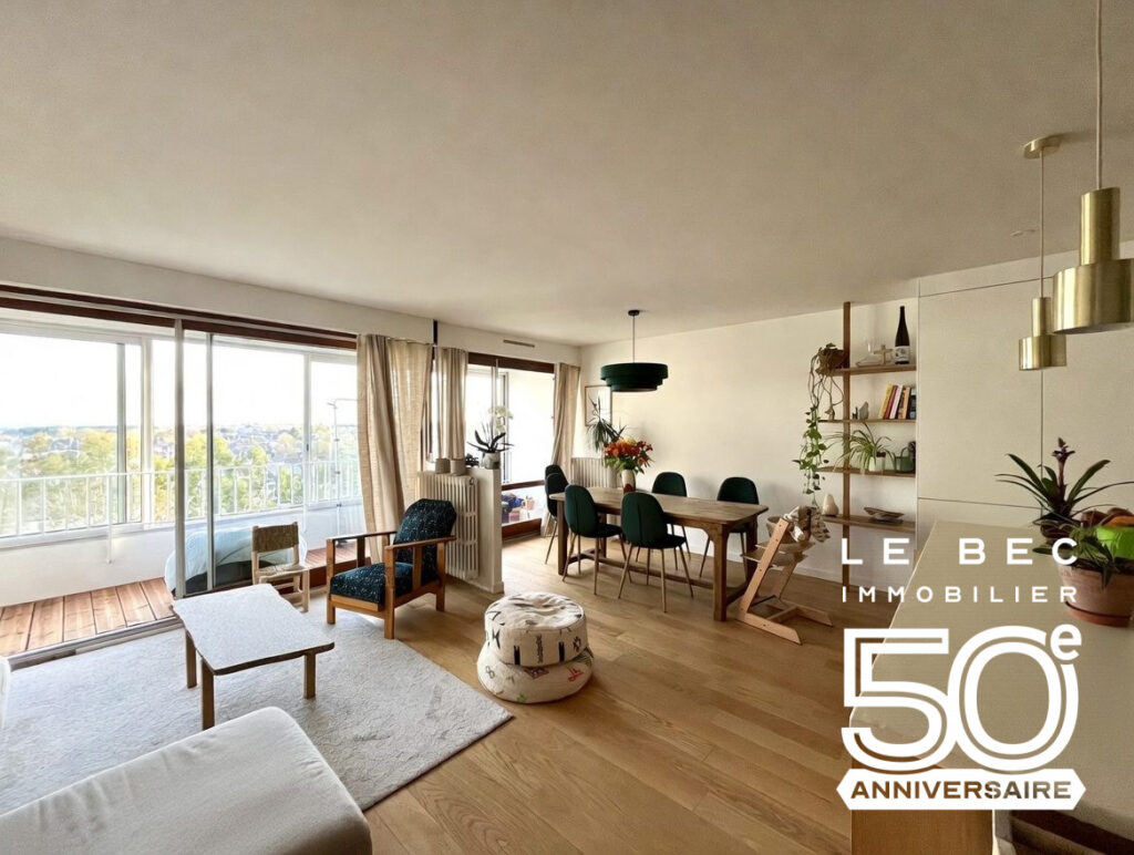 Bien: Appartement 2 chambres dernier étage avec Ascenseur à VENDRE