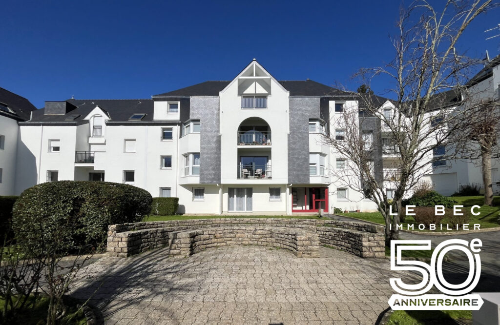 Bien: Appartement type 4 sur les Remparts de VANNES