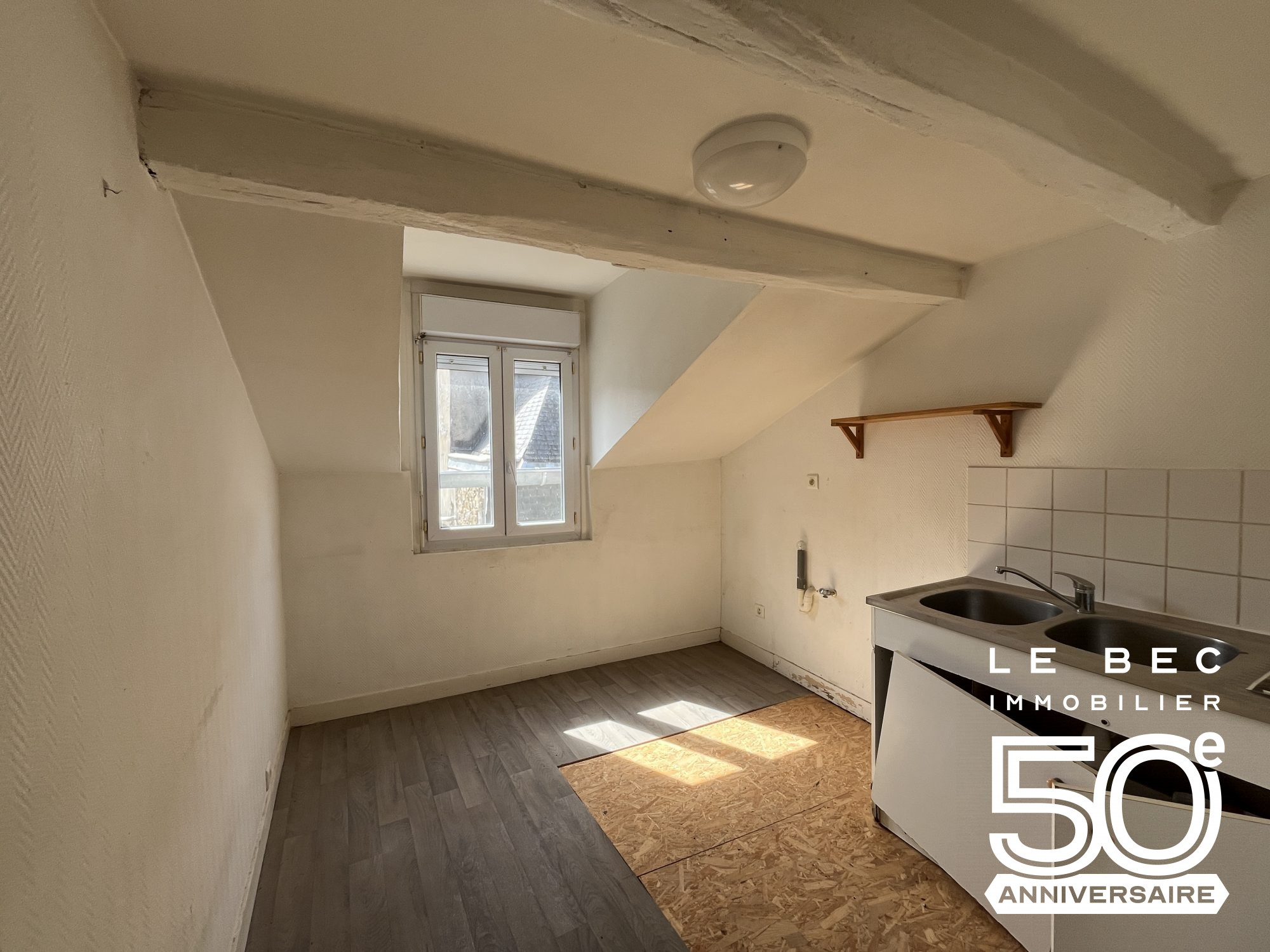 Bien: Appartement de caractère T3 à rénover VANNES