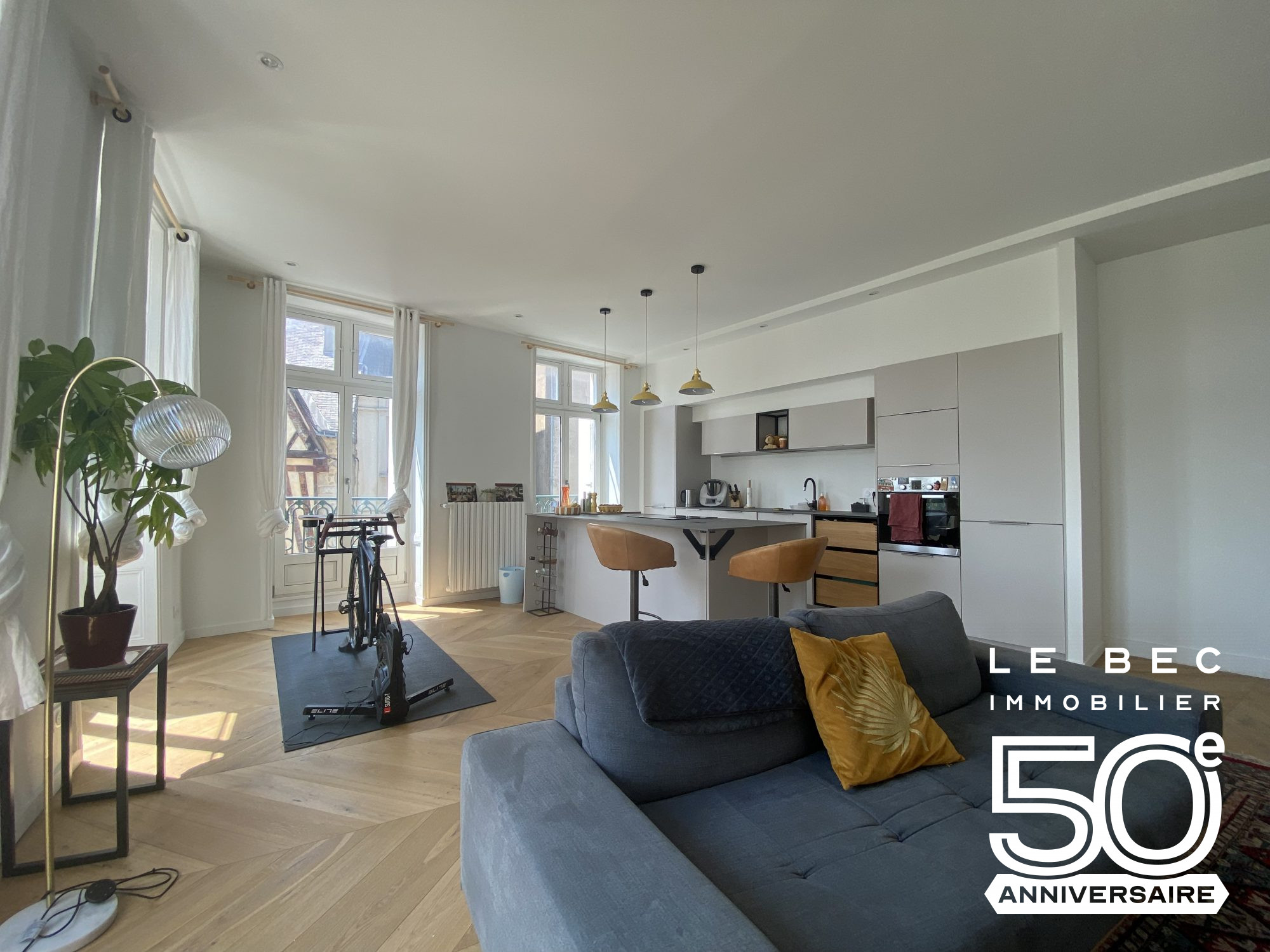Bien: Vaste APPARTEMENT de CARACTERE Vue sur l'intra-muros de VANNES