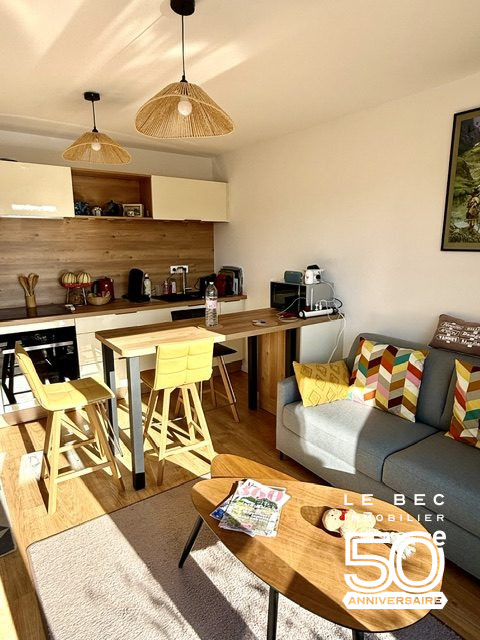 Bien: VANNES CENTRE - Appartement T2 avec belle terrasse et stationnement