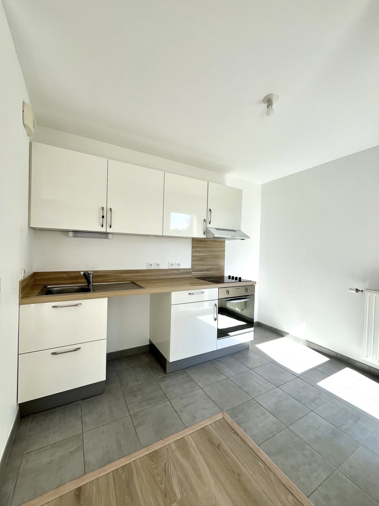Bien: A VENDRE - Au calme d'une petite copropriété à VANNES