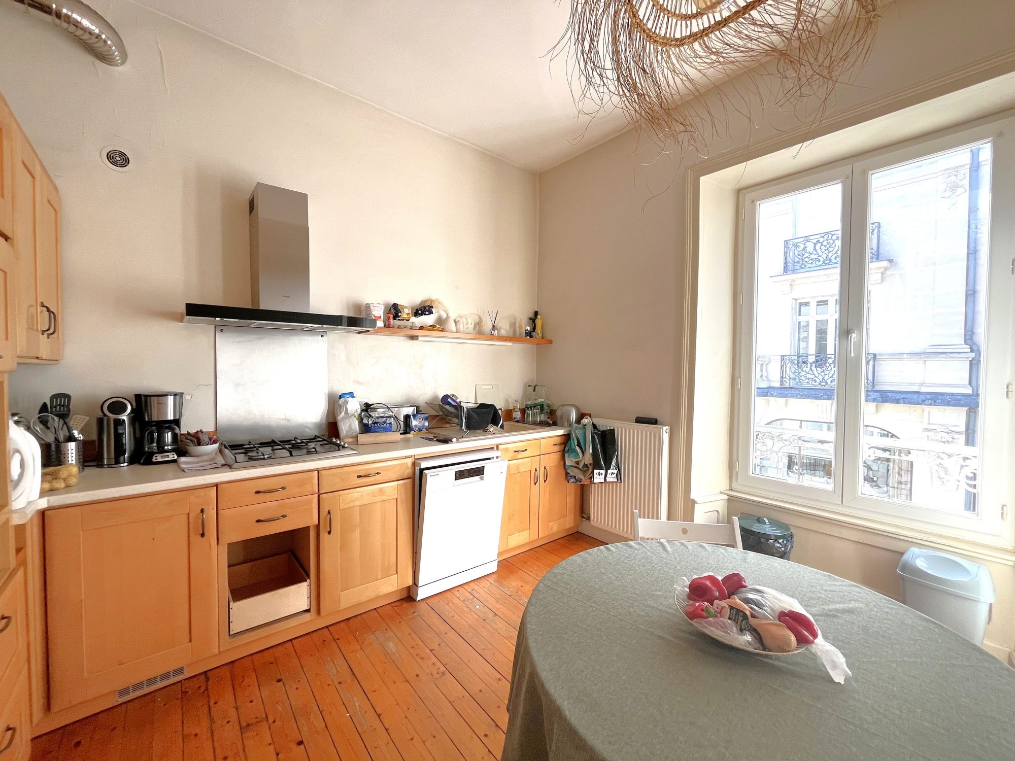 Bien: A VENDRE - Appartement T3 au charme de l'ancien - VANNE HYPER CENTRE