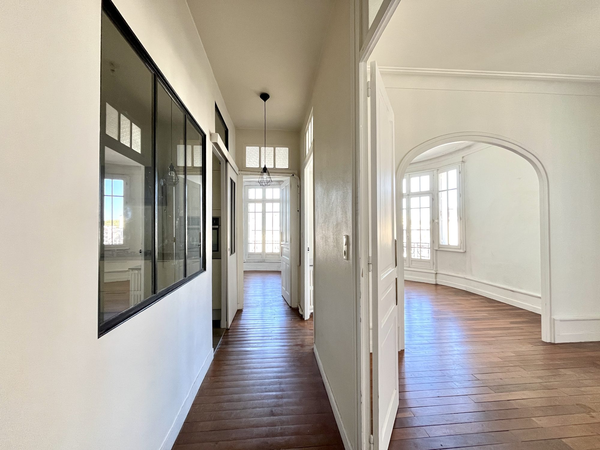 Bien: A VENDRE - Appartement T3 en HYPER CENTRE de VANNES