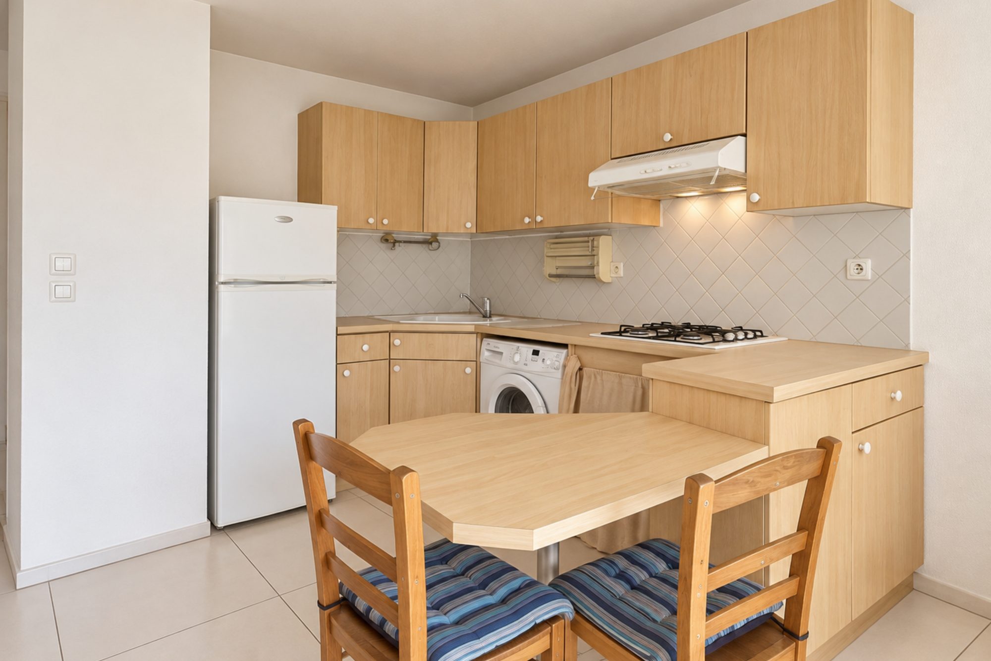 Bien: A VENDRE - Appartement T3 proche des commerces et bus - VANNES