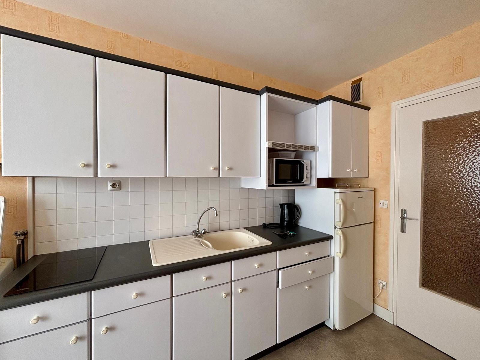 Bien: A VENDRE - Appartement T2 à pied du port de VANNES