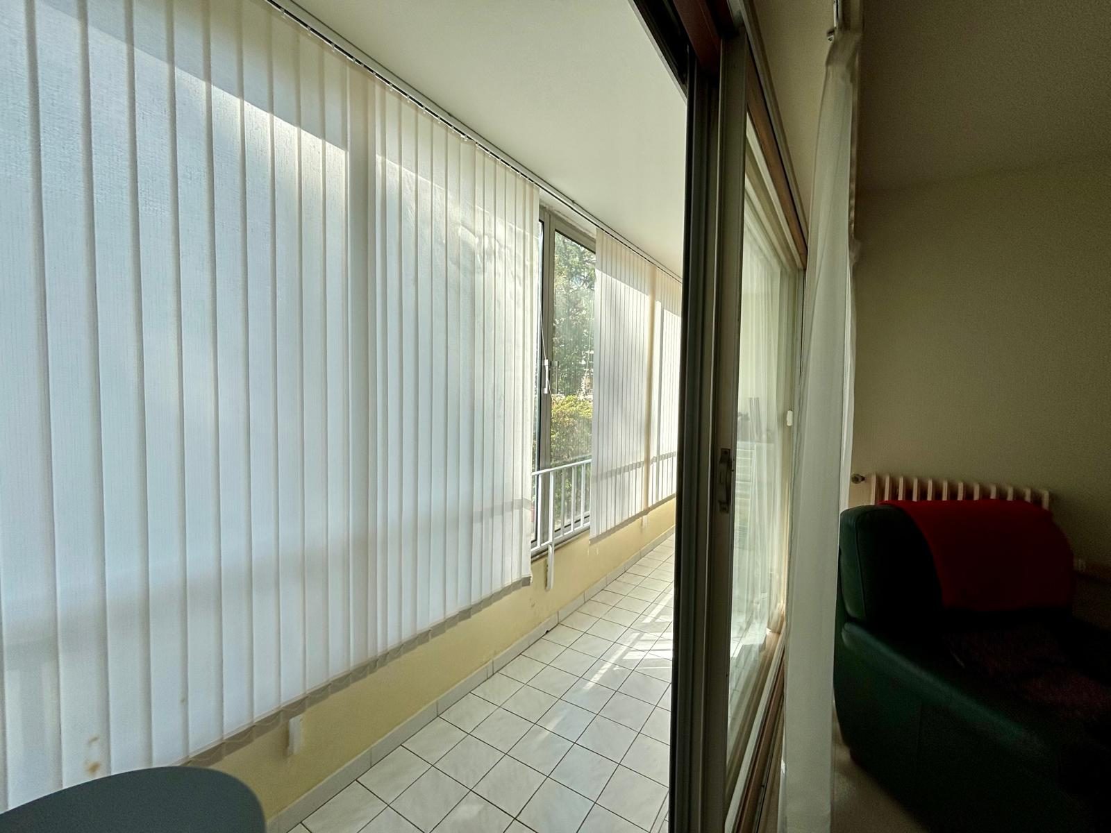 Bien: A VENDRE - Appartement T2 à pied du port de VANNES
