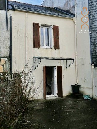 Bien: VANNES MAISON DE CARACTERE A RENOVER