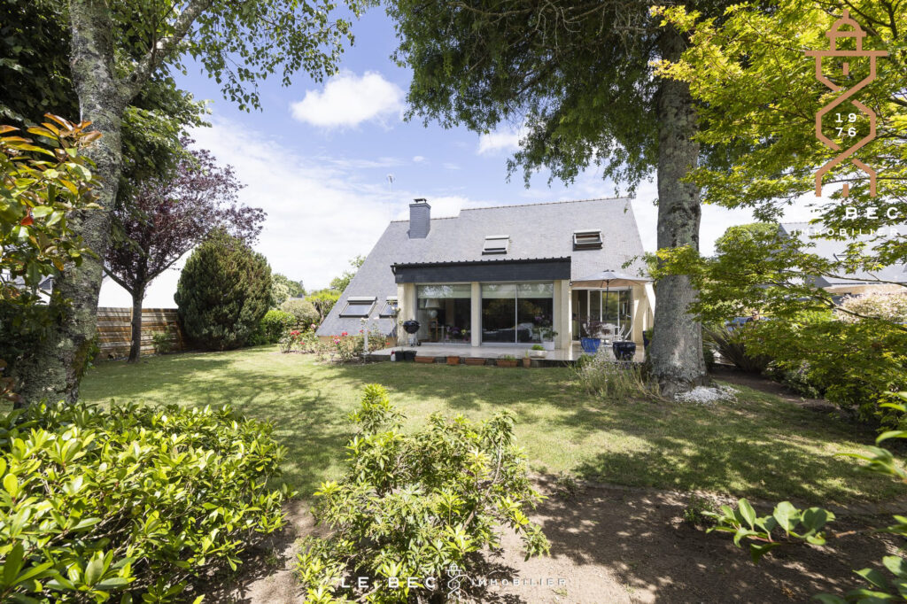 Bien: VANNES maison traditionnelle 4 chambres à VENDRE