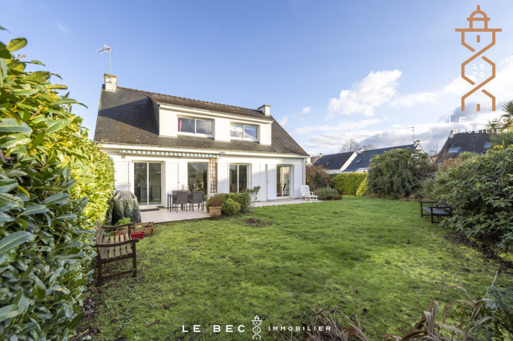 Bien: Maison Traditionnelle à Vendre VANNES OUEST