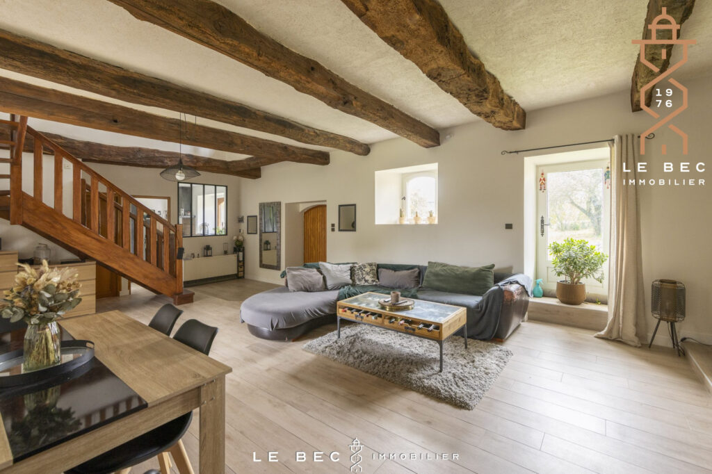 Bien: Maison de caractère 4 chambres à Vendre