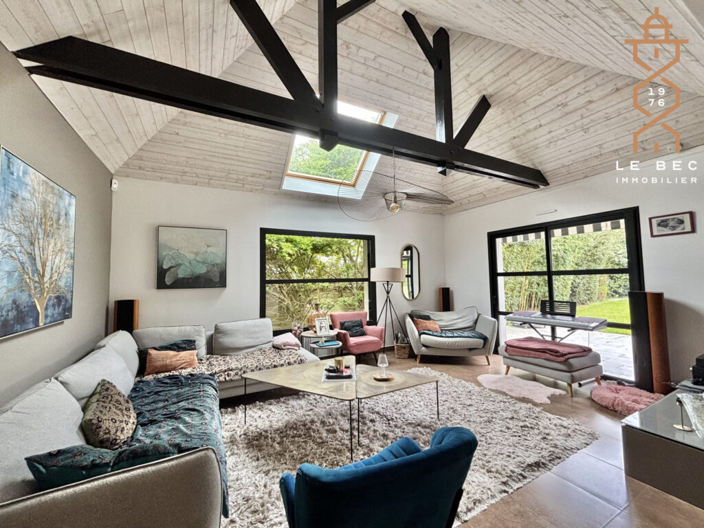 Bien: Maison Moderne 3 chambres, un bureau à VANNES