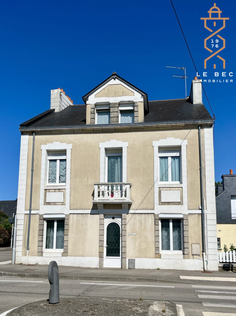 Bien: Maison de ville 6 chambres à Vendre à VANNES