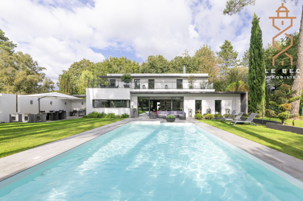 Bien: Maison d'architecte VANNES - 5 chambres - Piscine