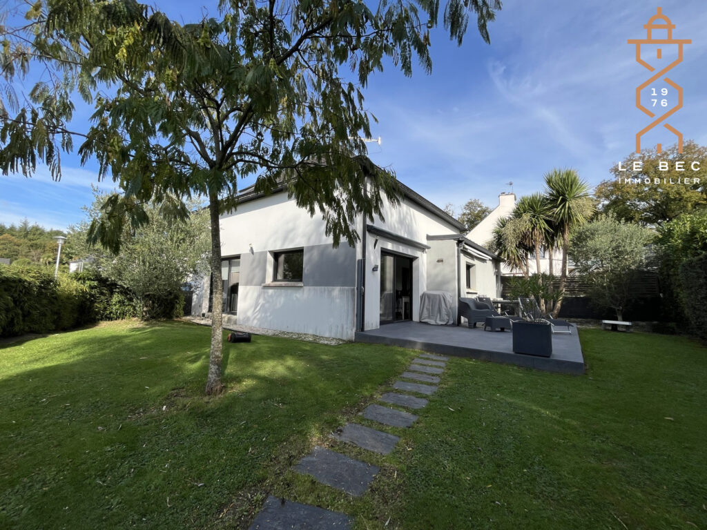 Bien: Maison contemporaine 4 chambres à Vendre à SULNIAC