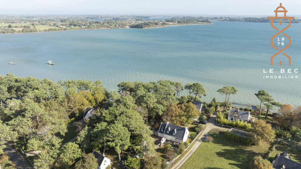 Bien: Maison traditionnelle 4 chambres à Vendre à LARMOR-BADEN