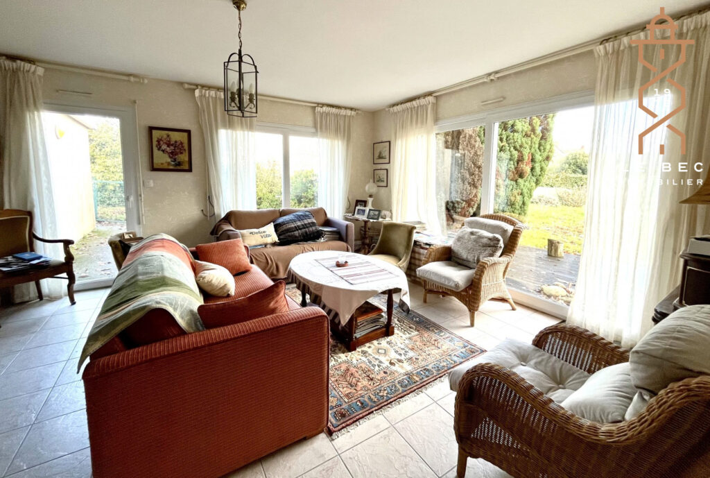 Bien: Maison de plain-pied à Vendre - 3 chambres - Quartier très recherché de Tohannic VANNES