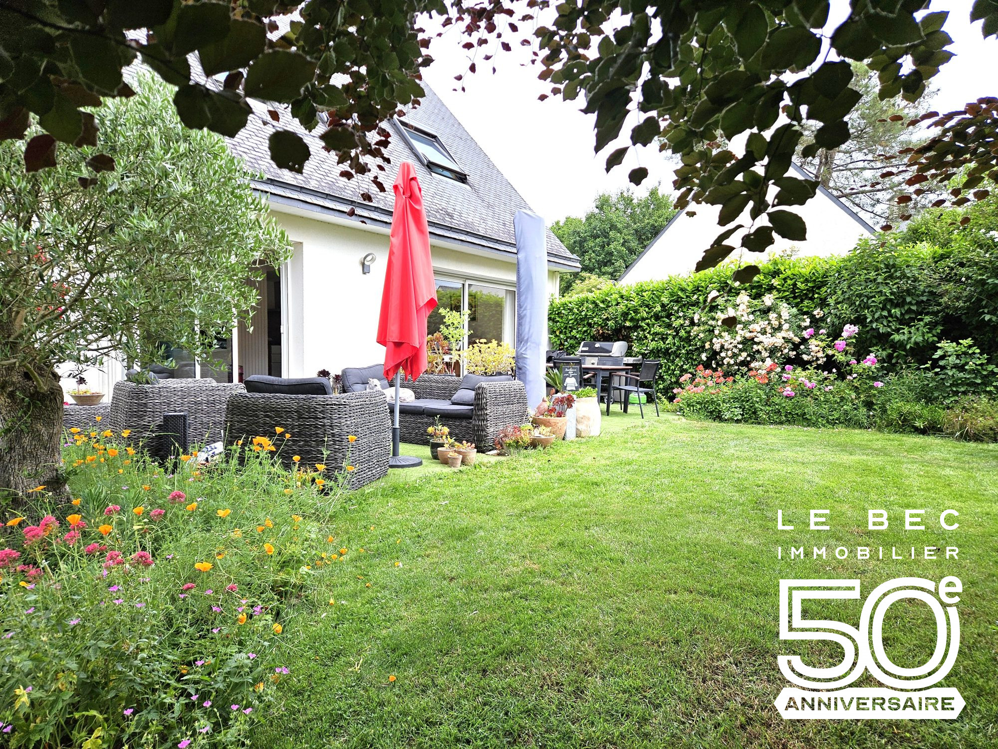 Bien: ARRADON bourg maison familiale à vendre