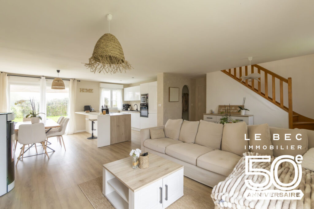 Bien: Maison contemporaine de 2000 à vendre