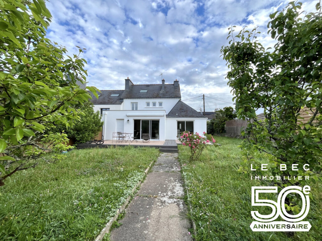 Bien: VANNES Ouest : Maison 4 chambres sur beau terrain de 643 m²