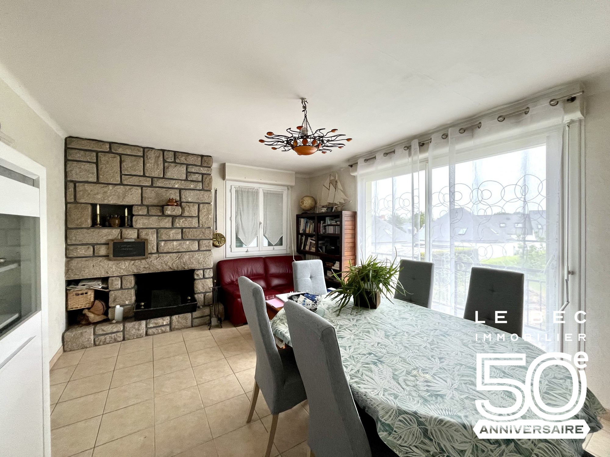 Bien: Maison traditionnelle à vendre - 5 chambres à VANNES