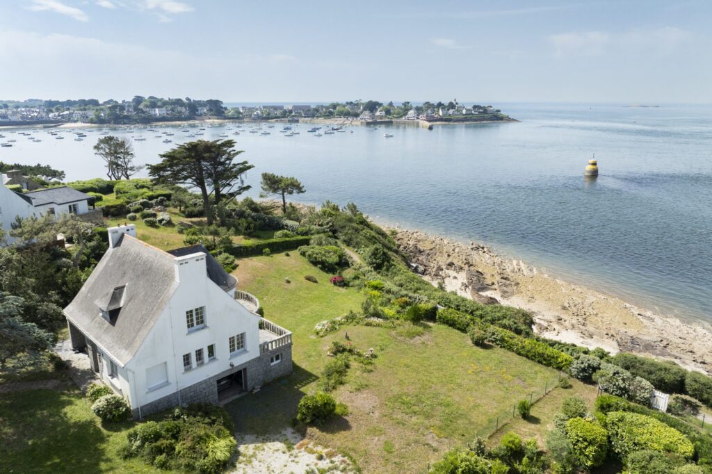 Bien: Propriété pleine vue mer - ARZON