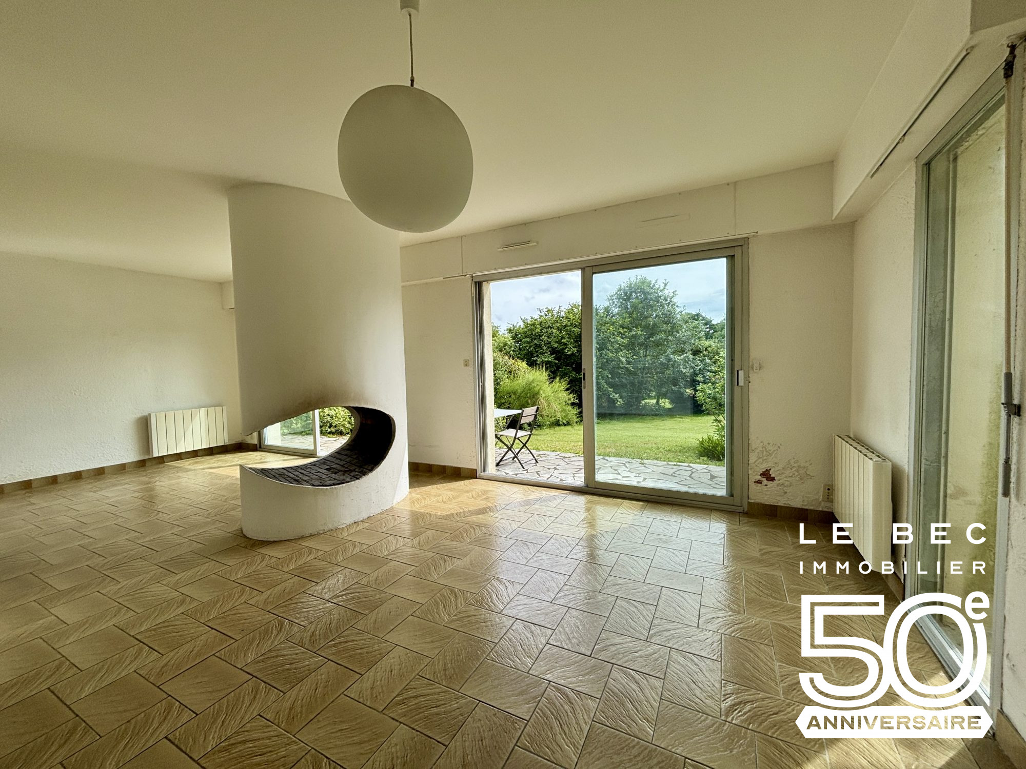 Bien: Maison traditionnelle 4 chambres à Vendre à CONLEAU