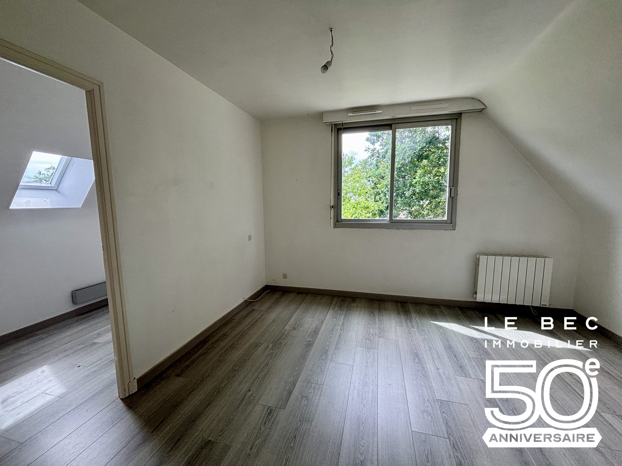 Bien: Maison traditionnelle 4 chambres à Vendre à CONLEAU