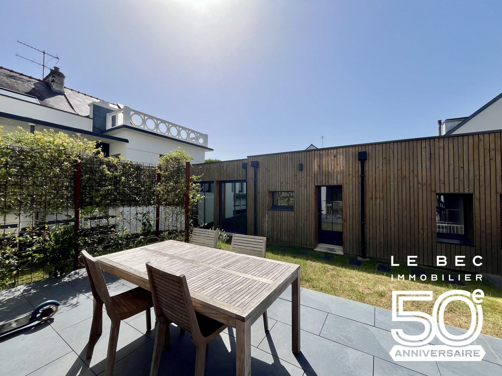 Bien: Ensemble de 3 MAISONS - VANNES OUEST